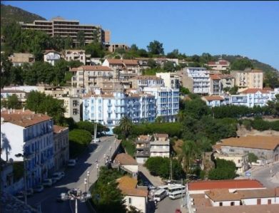 15èmes Journées Nationales de Pneumophtisiologie SAPP Bejaia 2006